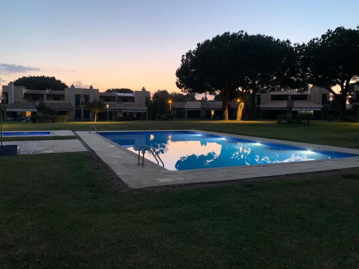 Casa De Ferias Com Piscina - Condominio Vilamouratenis Экстерьер фото